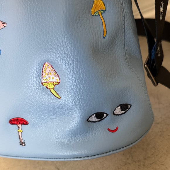 Min and Mon Vincent Bucket Bag with Embroidered Mushrooms brand new - Picture 2 of 5